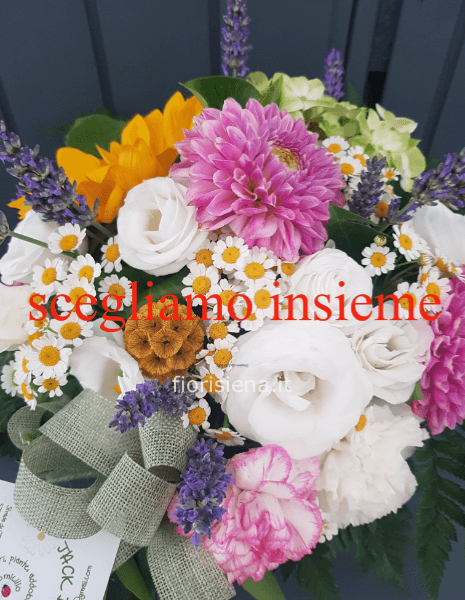 Bouquet o fascio di fiori da concordare