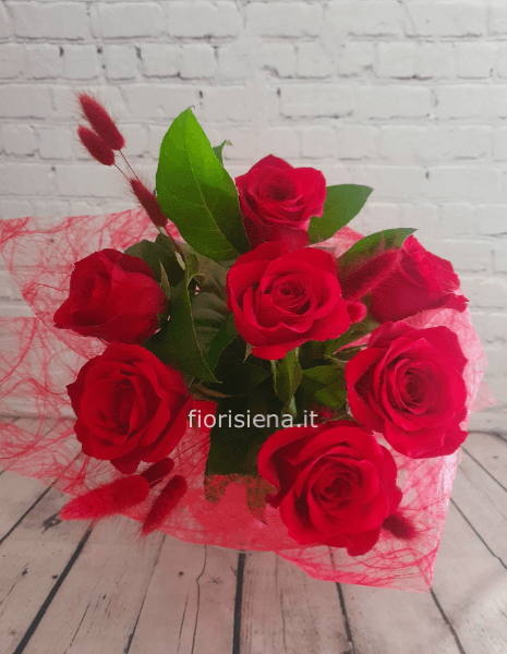 mazzo rose rosse medie